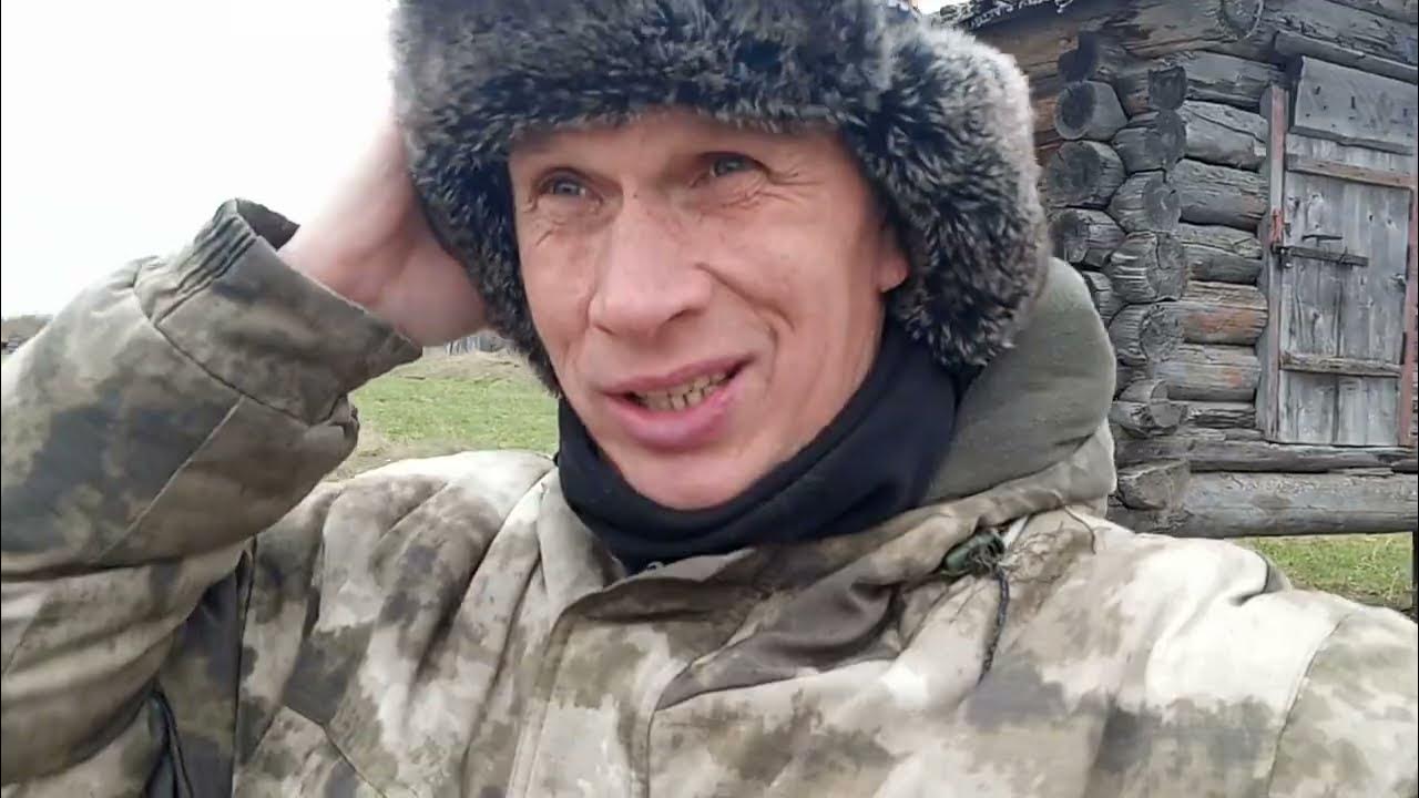 Будни олега в деревне. Будни олега. блоггеры в деревне. будни олега коми ютуб.