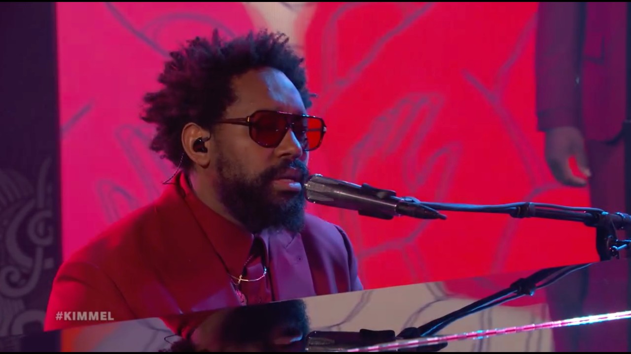 PJ Morton - Please Don't Walk Away | Jimmy Kimmel Live - YouTube