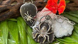Spooky Spider Soft Soldered Pendants  screenshot 2