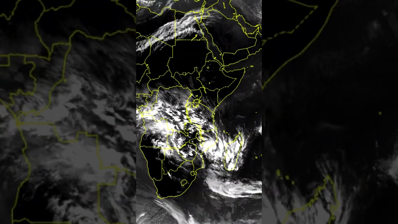 Timelapse of Category 3 Tropical #cyclone Dikeledi Jan 2025 #satelliteimagery #weather #storm