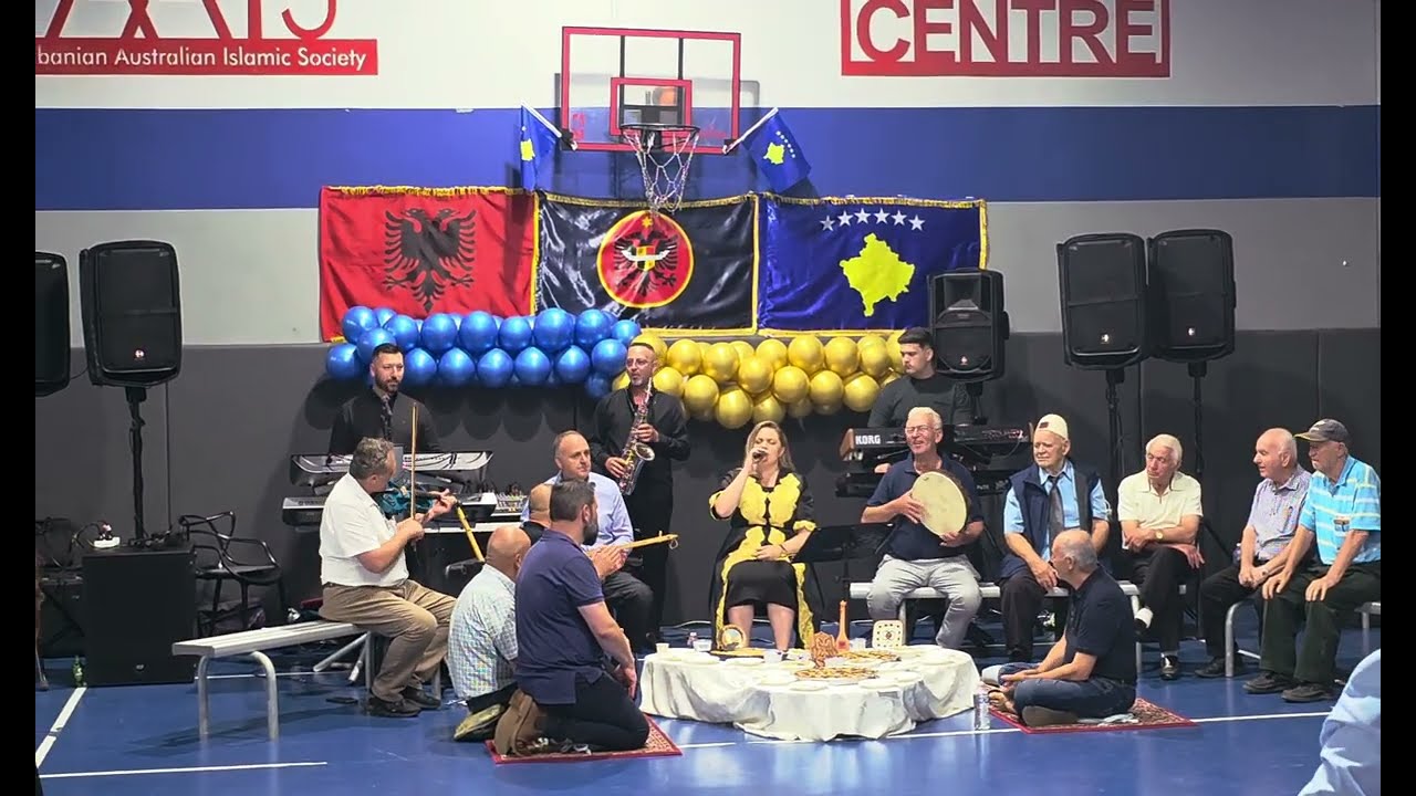 Arjeta & Grupi - Kreshtat e Kosovës - Mbrëmja e kushtuar pavarsisë së Kosovës nga AAIS #live #shqip 