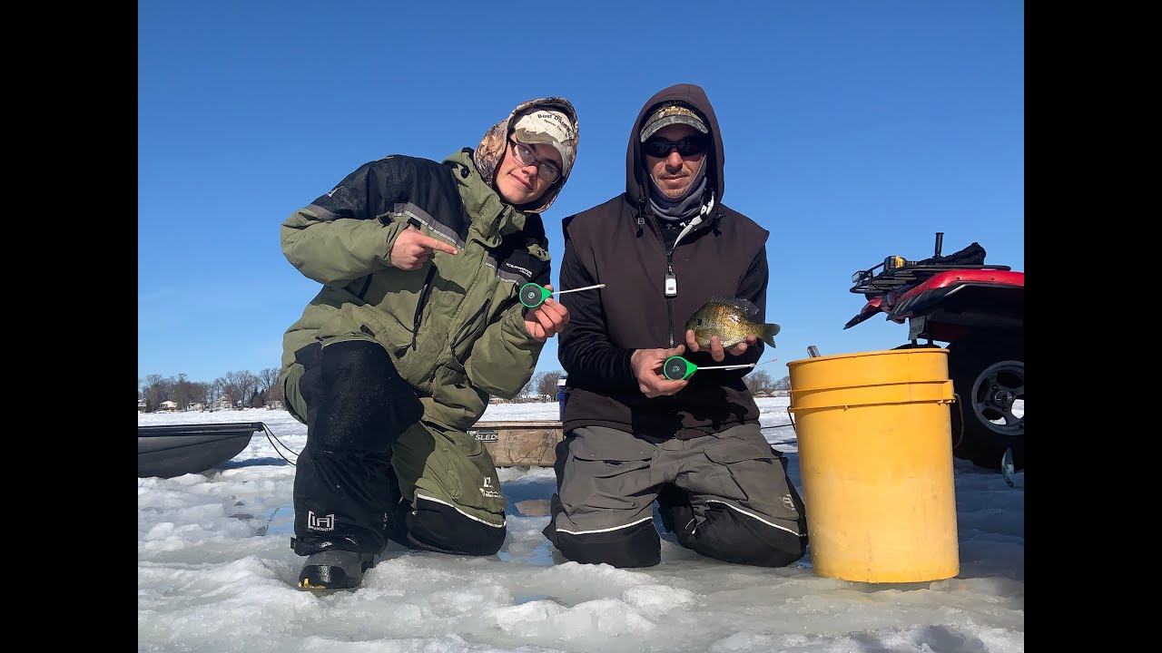 Palm Rod Fishing Challenge!(Fish Bigger Than The Rod) YouTube