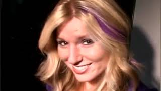 How to Apply Colorful Hair Extensions