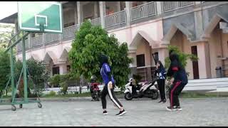 Pelanggaran dalam bola basket