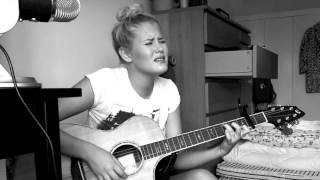 I Won't Give Up Jason Mraz (Cover by Lilly)