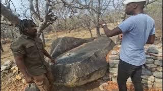 This is Domboshava Botswana 🇧🇼 🇿🇼 the homeland of the Kalanga people