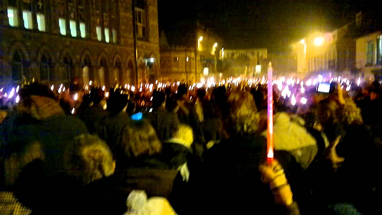 Winchester Fireworks 2011. Torch light parade. YouTube