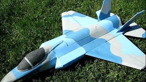 F-35 Scratchbuilt from Plans with Thrust Vectoring pt. 1:the walkaround