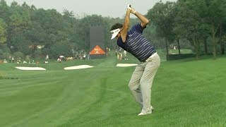 Bubba Watson crushes his approach on a par-5 at HSBC Champions
