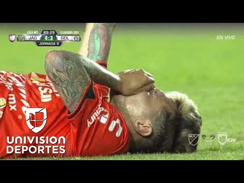 Jonathan Fabbro sufre fractura de nariz por codazo de Jair Pereira