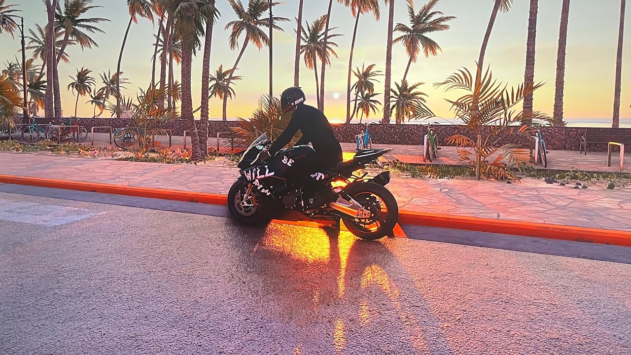 BMW s1000rr- what about me ( Rex Orange County) 