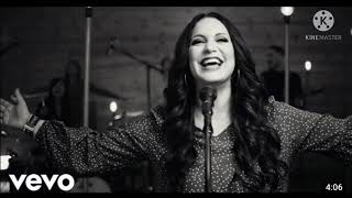 Christine D'clario - where the spirit of the lord IS (letra) screenshot 2