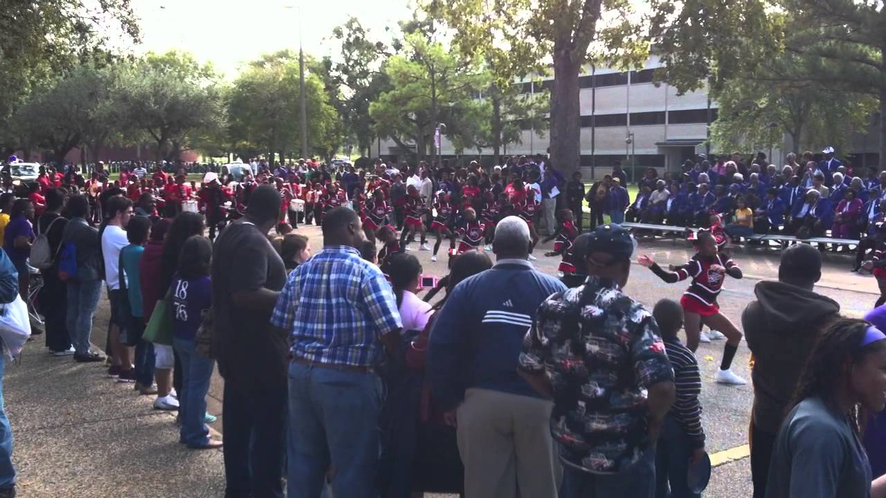 Shadydale Elem. - ( PV Homecoming Parade) 2011