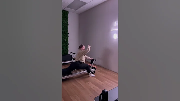 Feel good movement🧘🏼‍♀️ #pilates #reformer #pilatesworkout #fitnessmotivation #reformerpilates