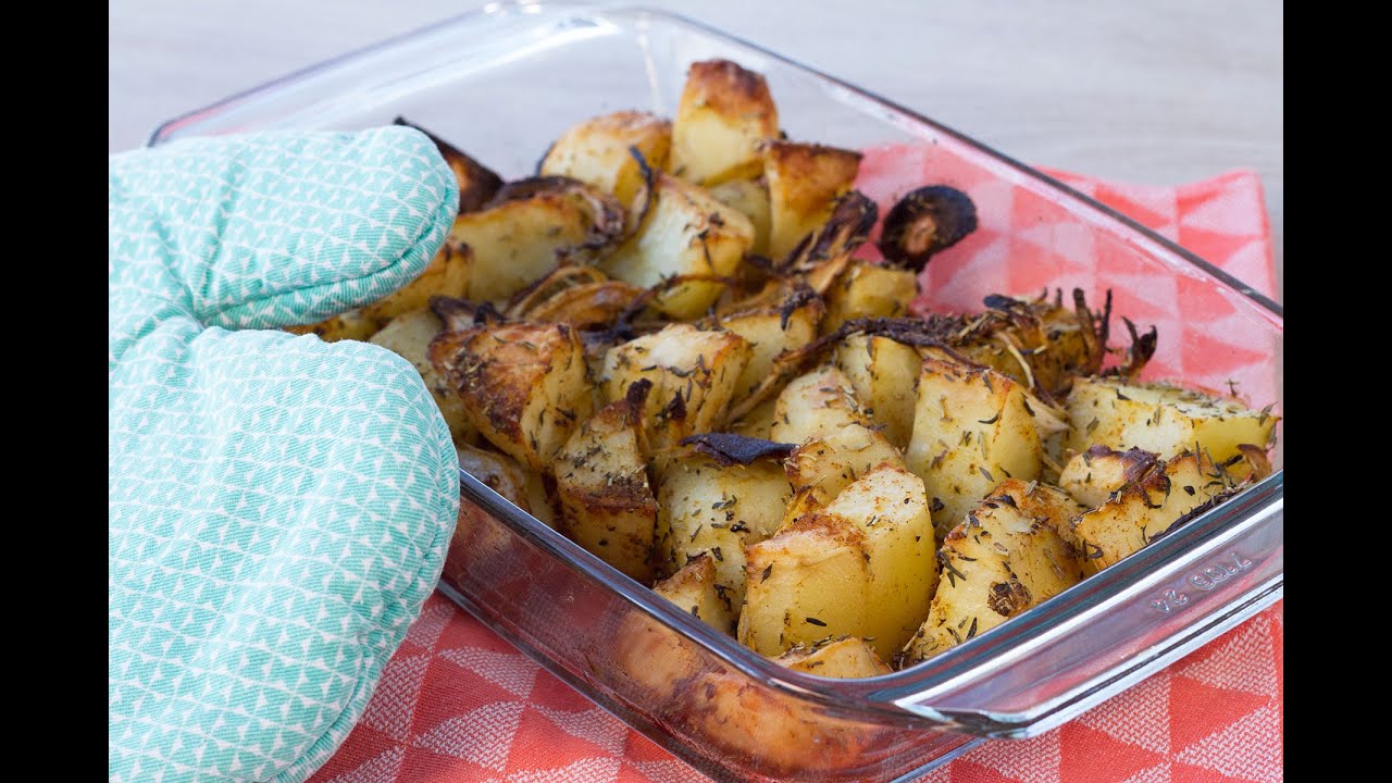 Pommes de terres rôties au four facile : découvrez les recettes de Cuisine  Actuelle