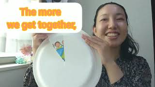 【紙皿シアター】The More We Get Together