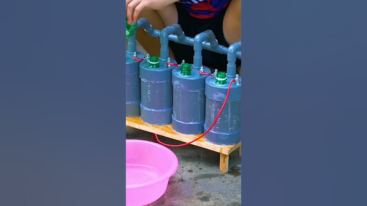 electrolysis of water collects hydrogen into oxygen