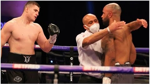JOHNNY FISHER WIN'S ON DEBUT WITH EXPLOSIVE FIRST ROUND STOPPAGE OVER MATT GORDON #SkySports 🔥🔥🔥🥊