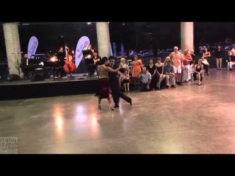 Alexander Moncada et Luisa Calle - Quinteto Cinco Esquinas- A la Gran Muñeca