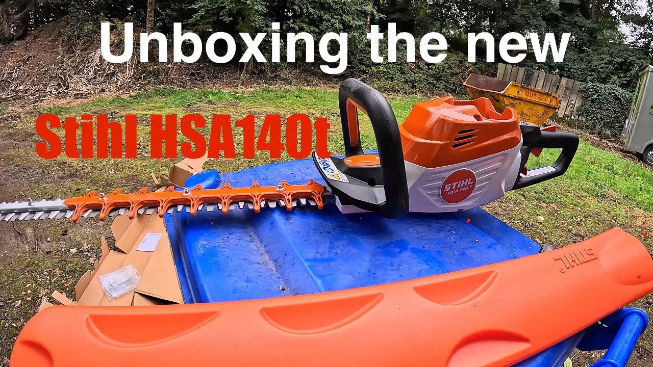 Unboxing my new battery powered Stihl HSA140 T. BRILLIANT PIECE OF KIT! 