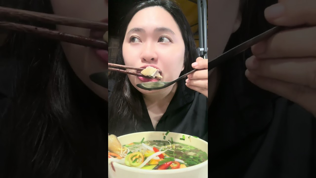 HỦ TIẾU GÀ THƠM NGON MỜI BẠN ĂN NHA