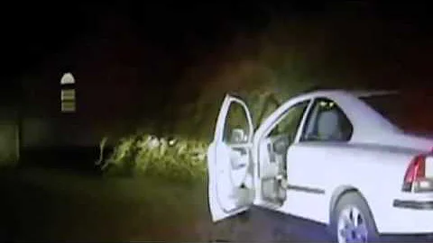 Dashboard camera shows suspect shooting officer