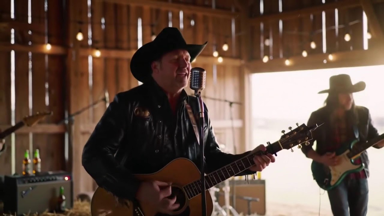 Country Rock Vibes – Freedom Roads & Whiskey Dreams Inspired by Blackberry Smoke