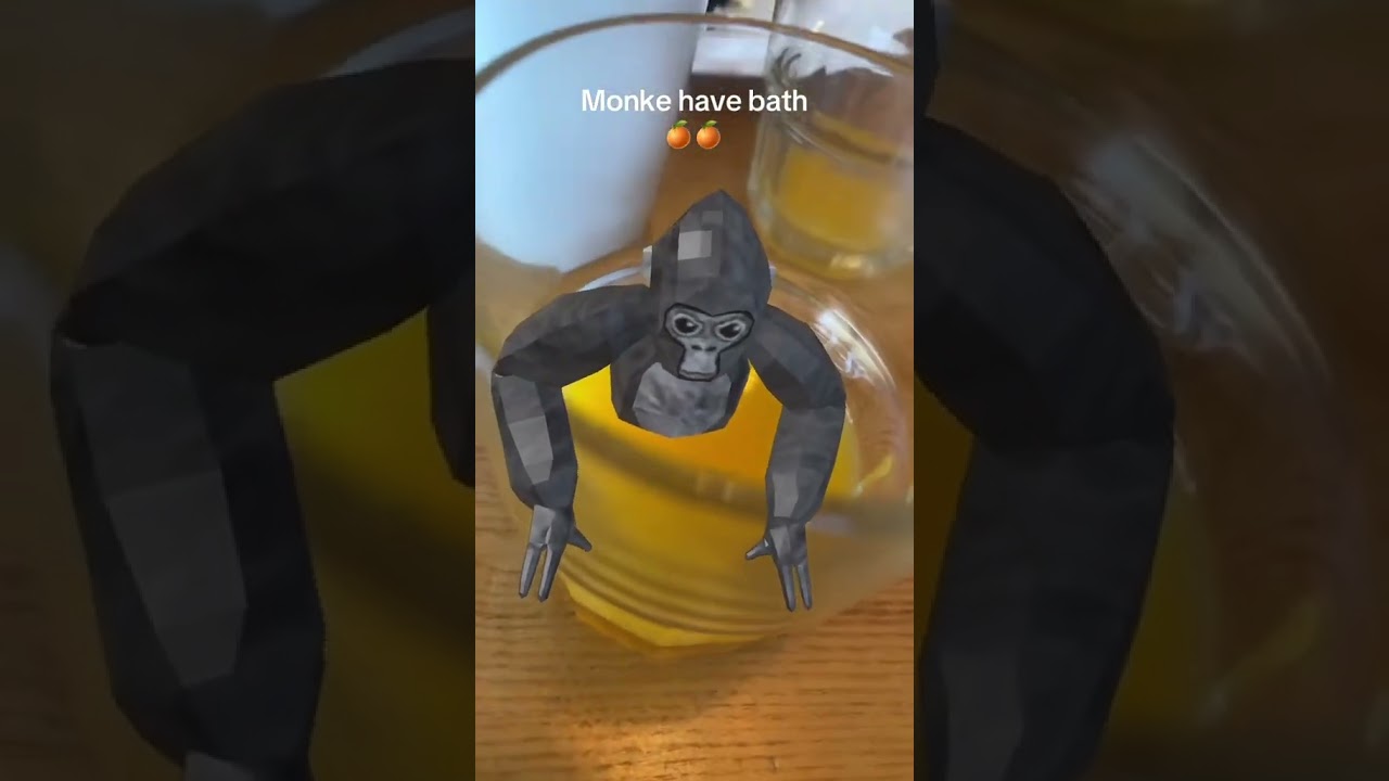 Monke have orange bath🍊🍊 