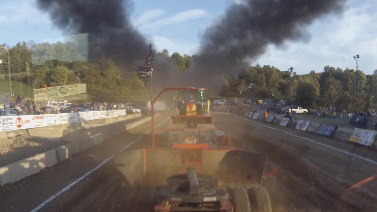 3 Different Views Truck Pull E9 V8 Mack Superliner Grafton Battle of