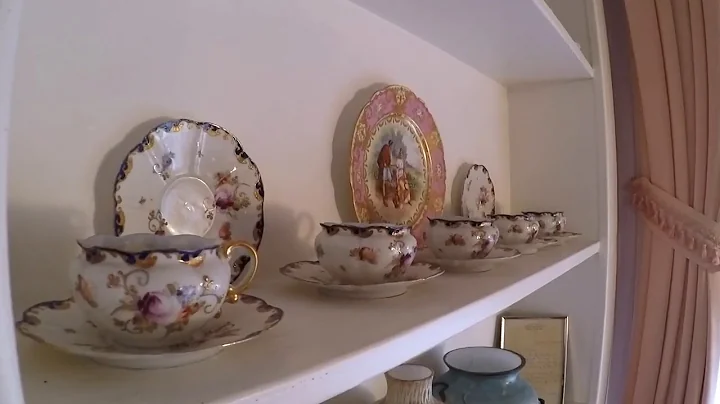 Interview: Virtual Vintage Valentine Tea