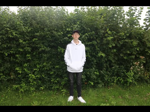 Orbiting Hyperlapse 🌎