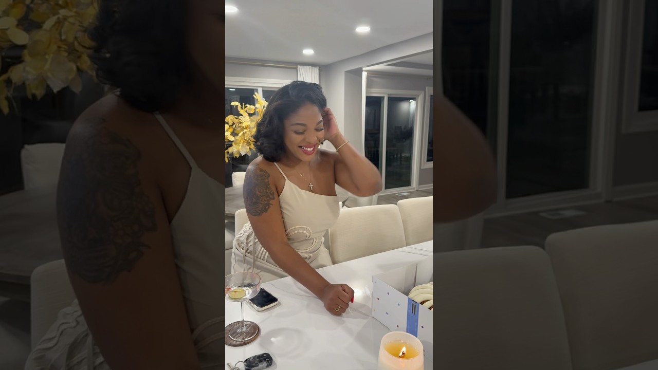 Sewing A Very Easy Dress! Vogue V9182 Sewing Pattern 