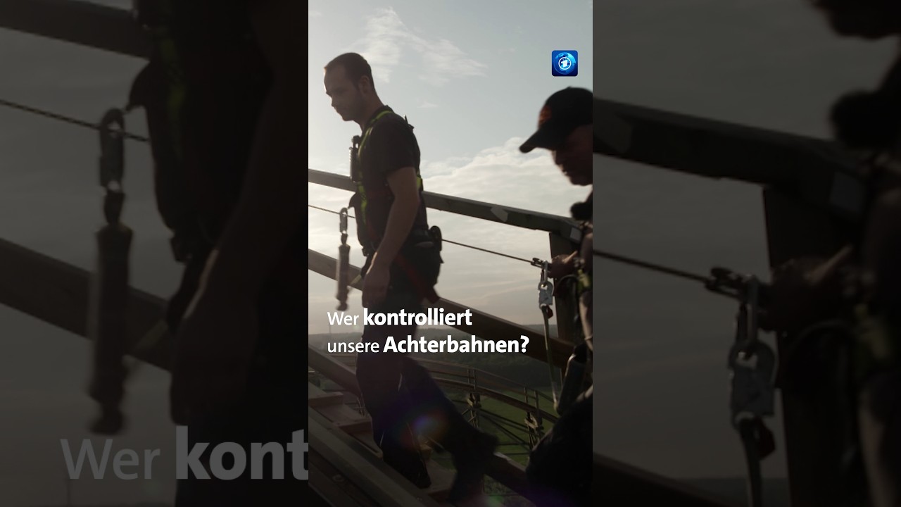 Kontrolle der höchsten Holzachterbahn Europas