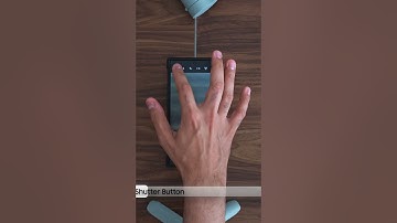 Auto Tracking and Floating Shutter Button in a SAMSUNG Phone? #samsungcamera #oneui6  #cameratips