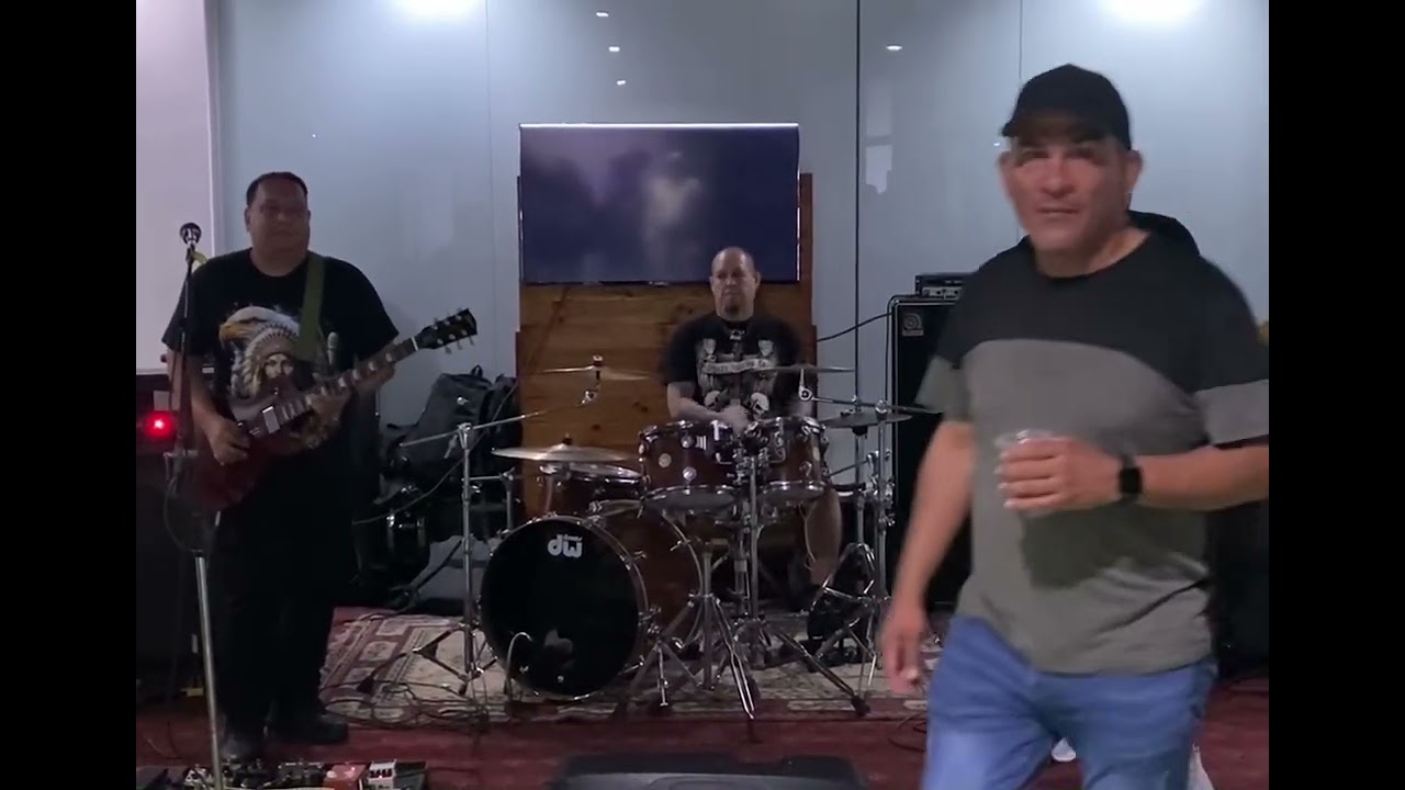 Jimbox, callate mind “Rock con sentido”