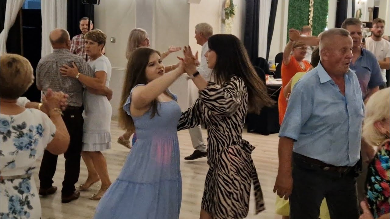 9 08 2025 Młode Tancereczki ozdobą zabawy w Złotym Dworze!