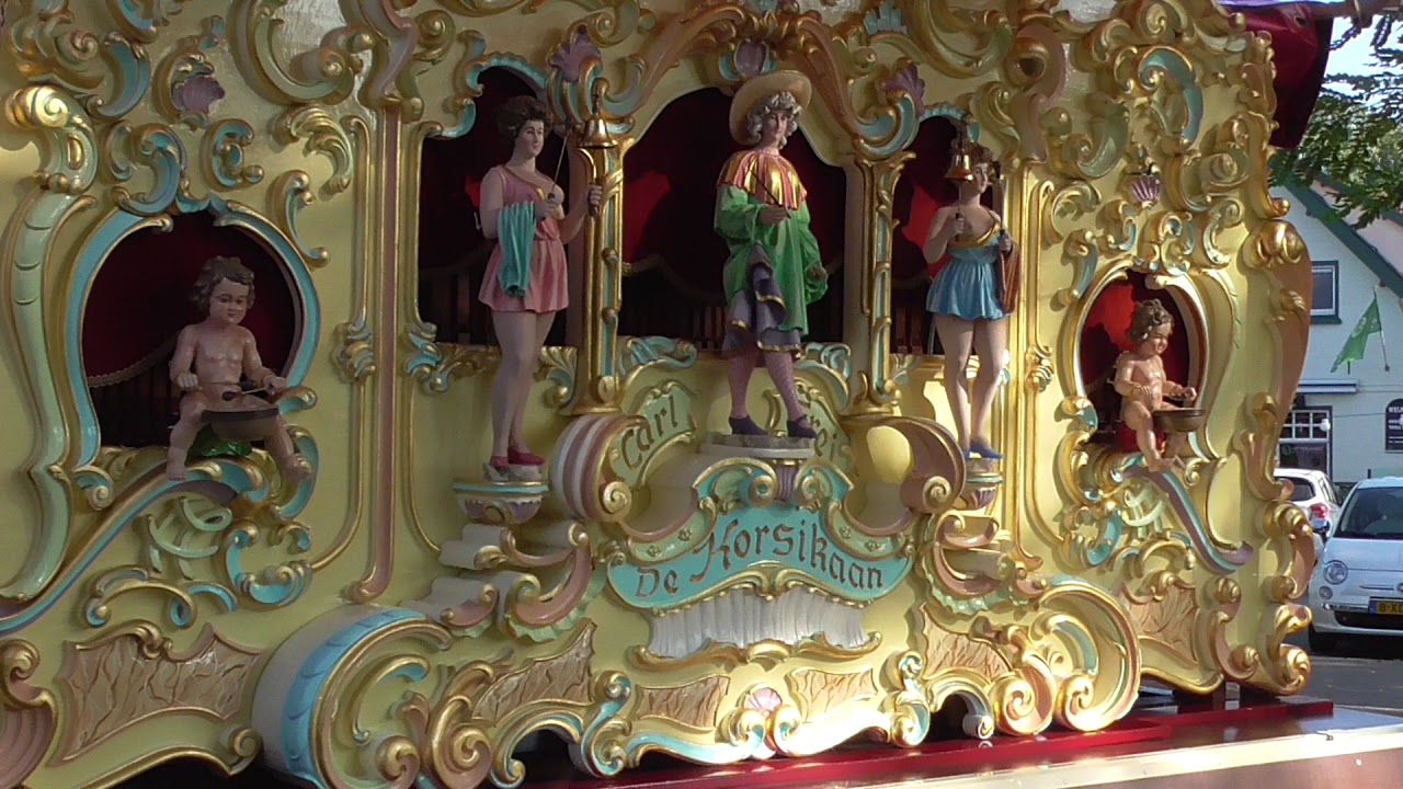 stadsorgel / concertorgel / draaiorgel De Korsikaan op de paardenmarkt van Wijchen op 14 okt. 2017