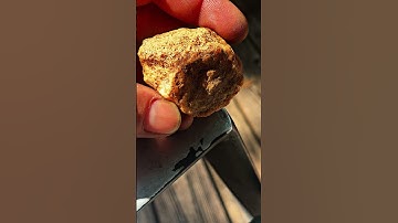 Ancient projectile point with #prehistoricreflectedholographicshadowart @Muggaspaleo vid 2