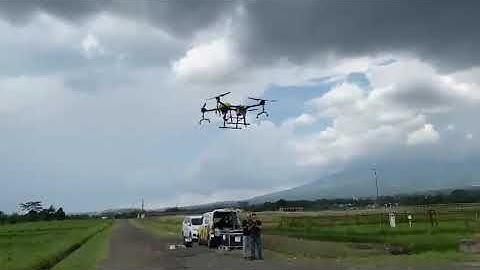 Joyance sprayer drone from customer is trying his first fly