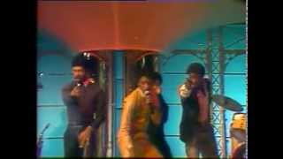 Kool & The Gang feat Jt Taylor Straight Ahead live France 1984 chords