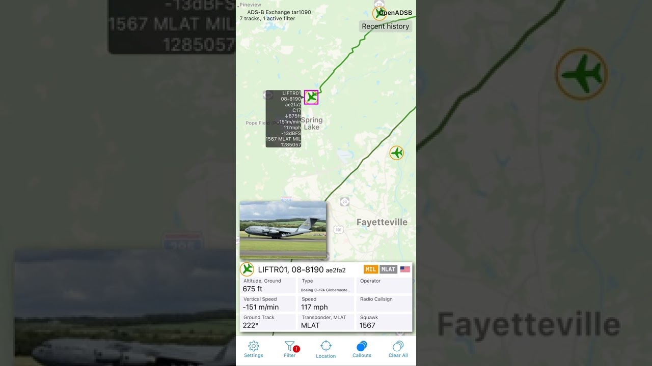 USAF Boeing C-17A Globemaster III [08-8190] landing in Pope Field
