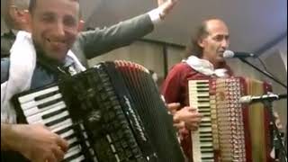 Artvin Düğünü (Akordiyon Aytekin Yılmaz) Üç günden ne çıkar beş gün ara ver.