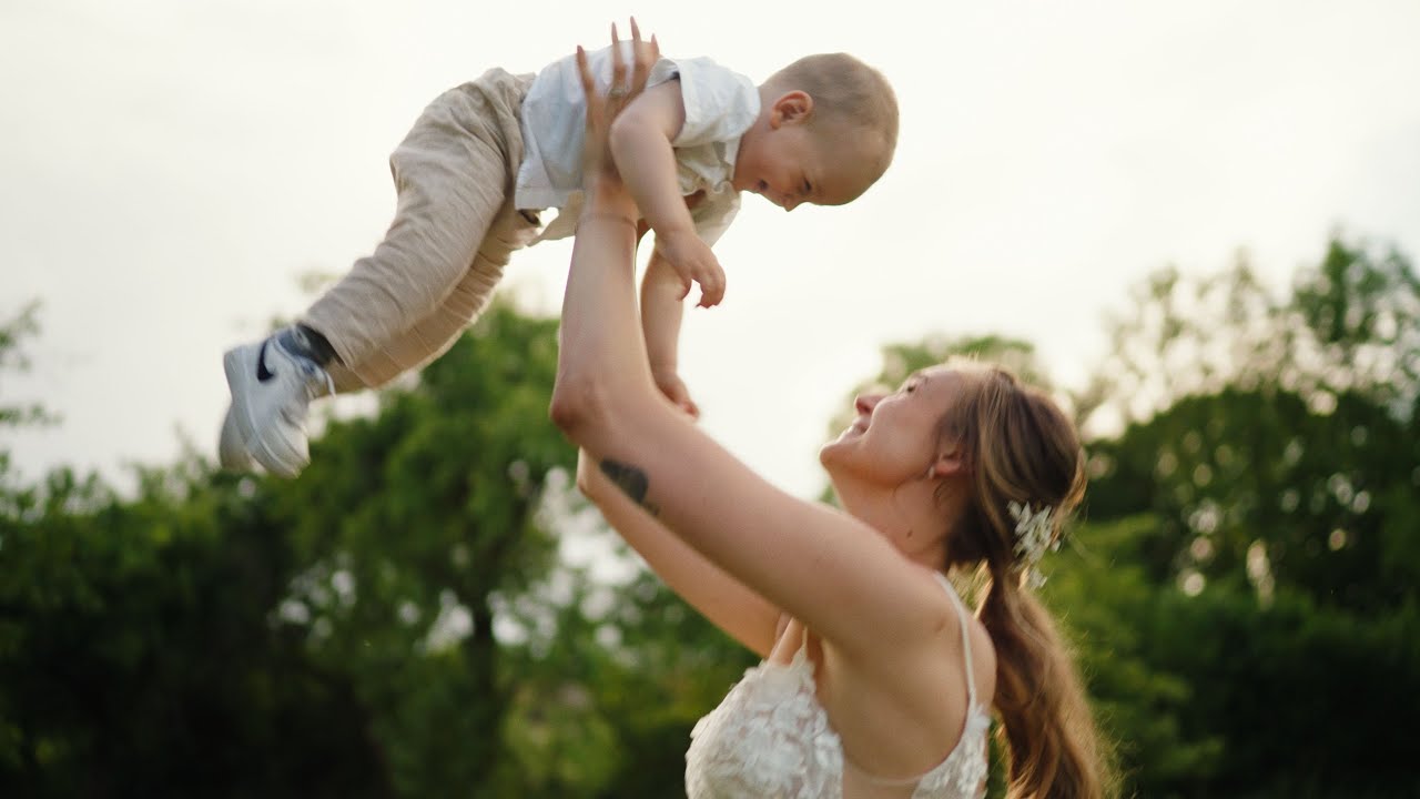 Hokejová svatba plná elegance na Statku Heřmanice l Svatební video
