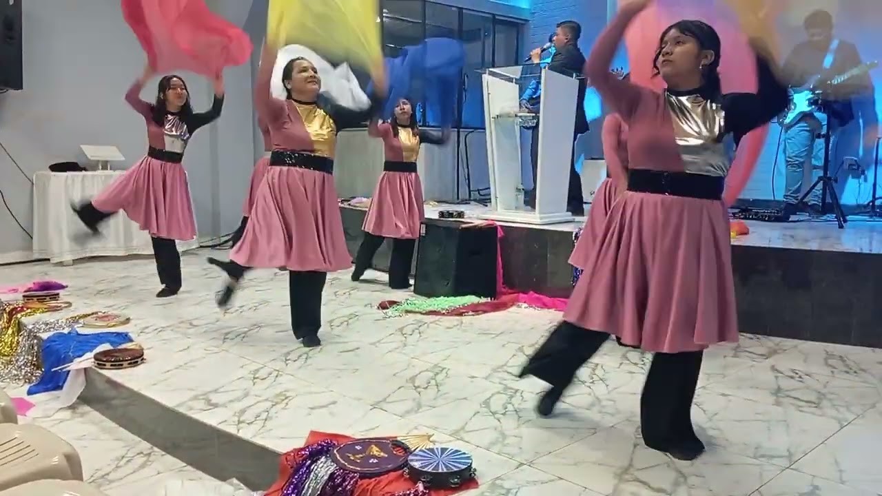 Danza Jassiel. Popurri Le llaman guerrero - Juan Carlos Alvarado