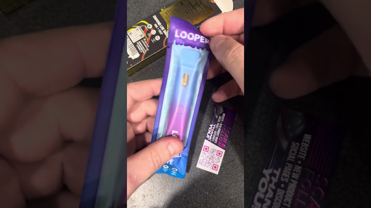 Looper Disposable Vape Unboxing - Banana Punch