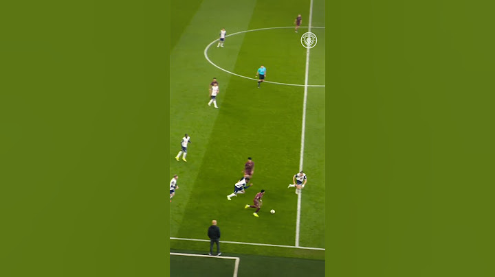 RIDICULOUS skill and pass from SAVINHO🔥🚀 #mancity #football #shorts #shortsvideo #shortsfeed #skills