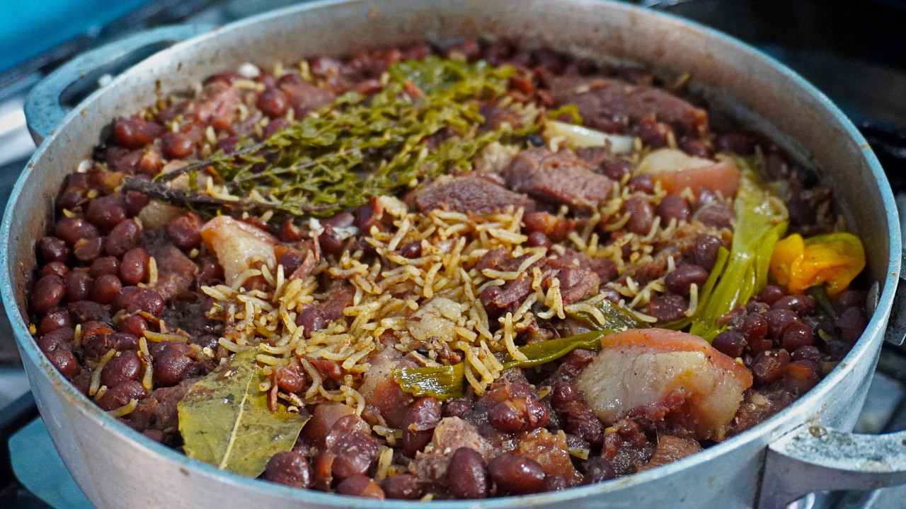How Jamaicans Make Barefoot Rice and Peas (One-Pot Comfort Food)