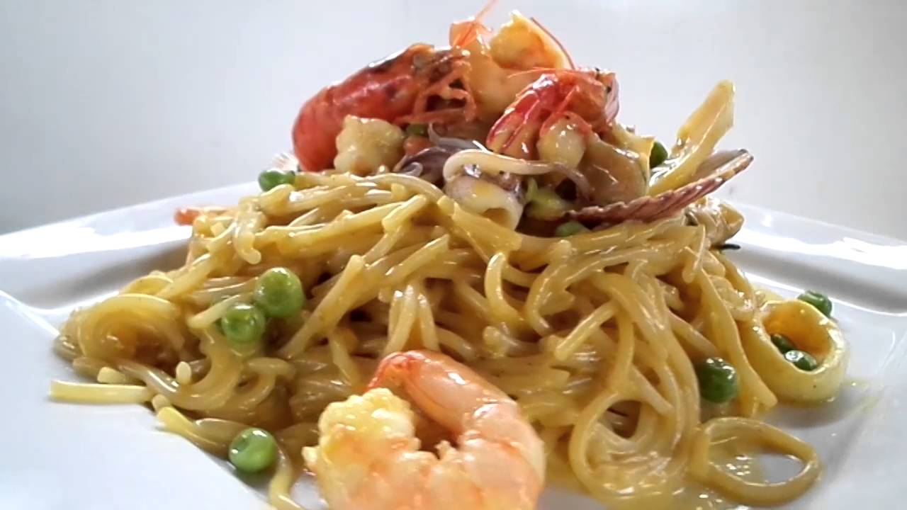 El Timbal de Marisco, un plato en donde encontrarás los mejores  ingredientes reunidos - YouTube
