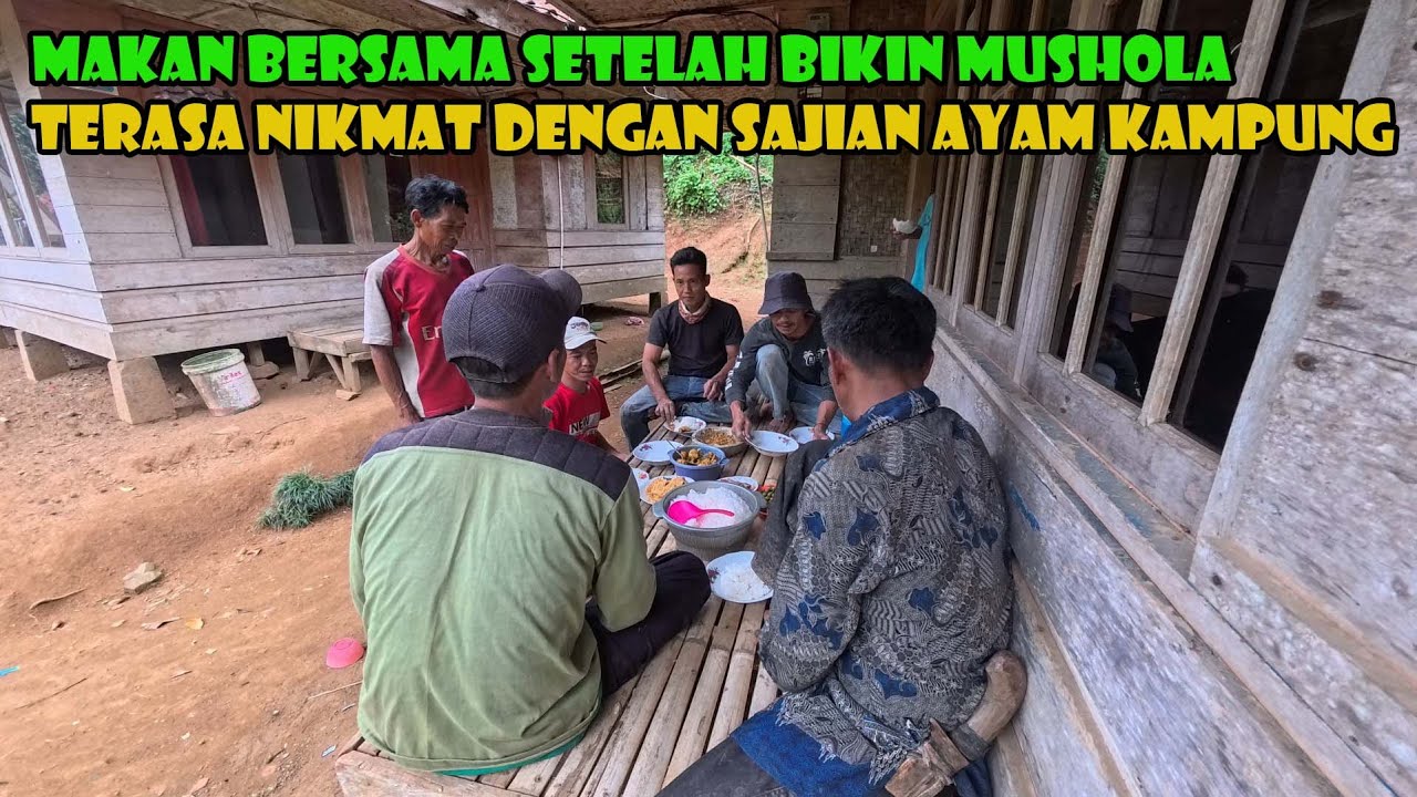 Pengairan Untuk Mushola Sangat Minim. Musim Hujan Airnya Cuma Segini..Kalau Kemarau..??