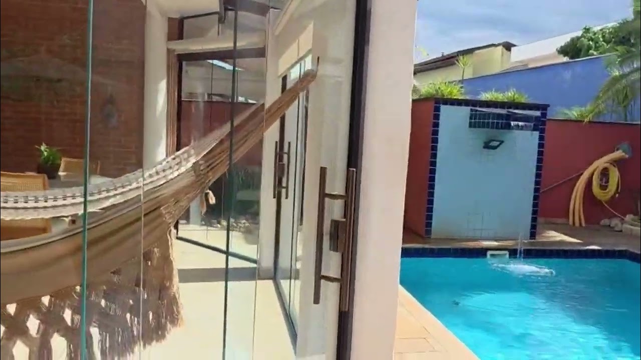 CASA À VENDA (CONDOMÍNIO) - JARDIM COLINAS - SJC